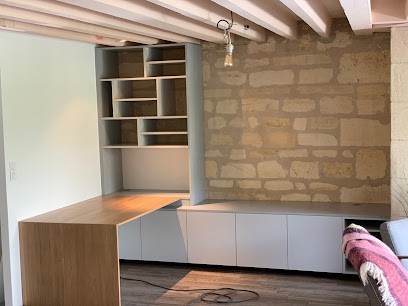 DELBOS BONNEVAL, Menuisier à Bétaille