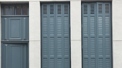 Etablissements Farinaux, Menuisier à Bruille-Saint-Amand